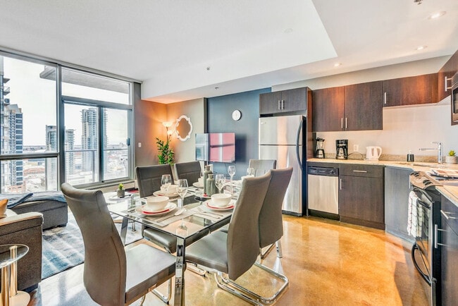 Photo du bâtiment - 135-113 13 Ave SW