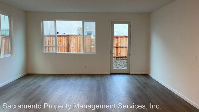 Building Photo - 4 br, 3 bath House - 2458 Buzz Aldrin Way