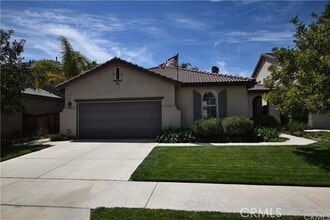 Building Photo - 425 Deodar St Building Photo - 425 Deodar St