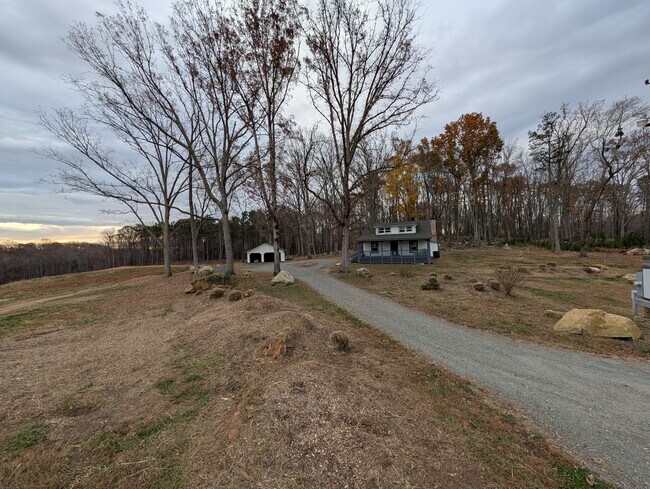 Foto del edificio - 1125 Lily Pad Ln