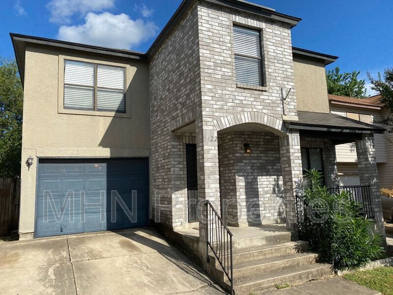 Foto principal - 9422 Kenton Hill