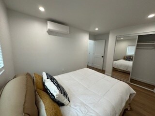 Foto del edificio - 1305 E 46th St