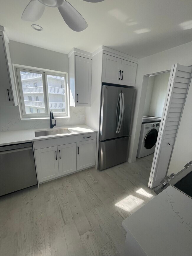 Foto del edificio - 300 Croton Ave