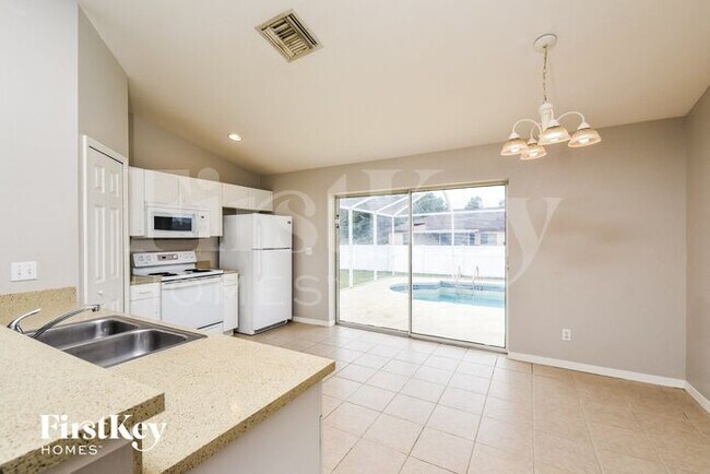 Foto del edificio - 4725 22nd St SW