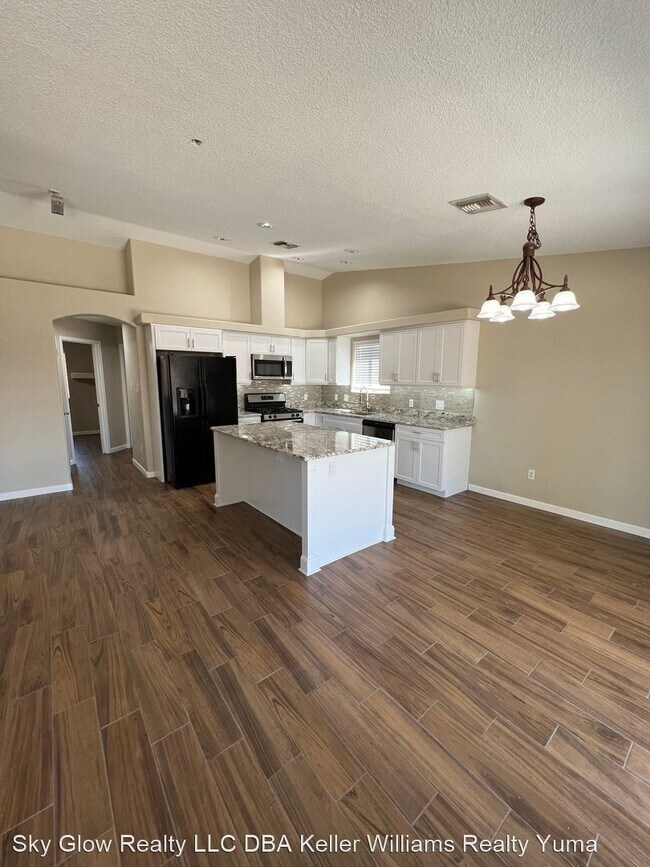 Foto del edificio - 4 br, 3 bath House - 11825 E Eclipse Ct.