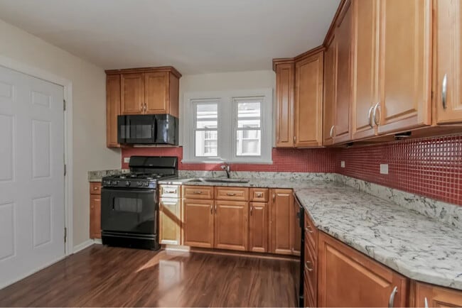 Building Photo - 9326 S 54th Ct