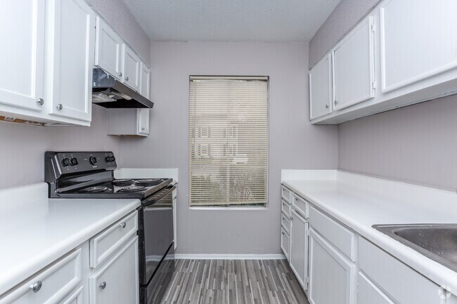 3HAB, 2.5BA - Brierwood Point Apartments