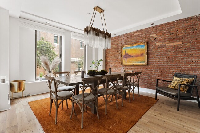 Foto del edificio - 122 E 25th St