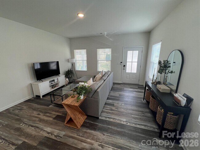 Foto del edificio - 19505 Meridian St