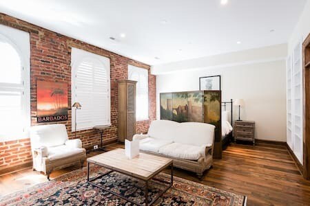 Primary Photo - 1737 Connecticut Ave NW