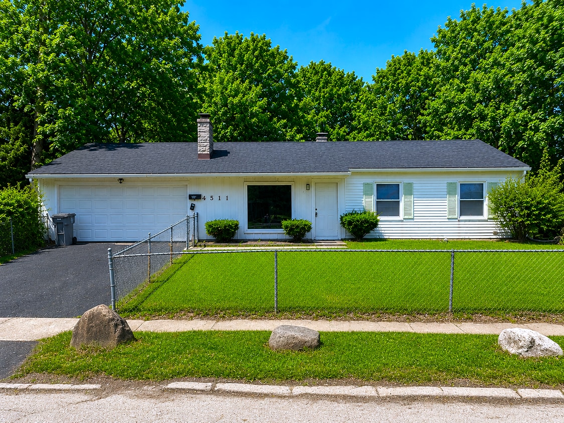 Photo - 4511 Kenmore Rd