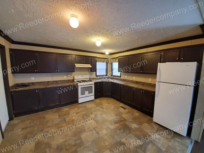 Foto del edificio - 3 bedroom house