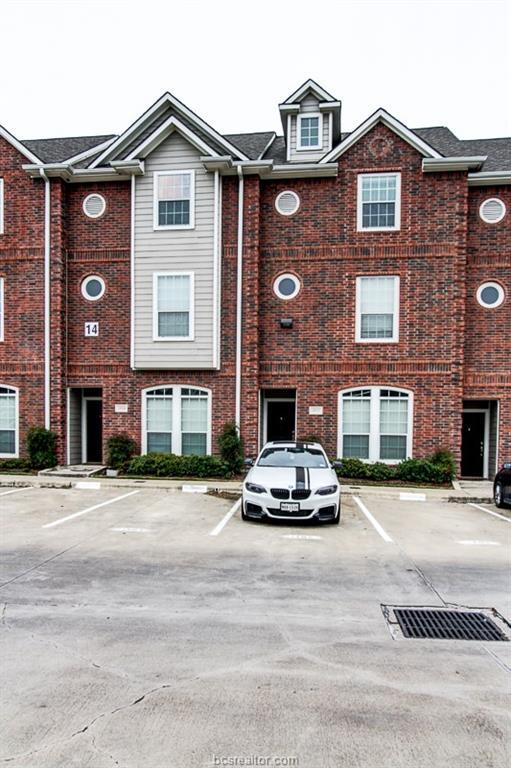Building Photo - 305 Holleman Dr E