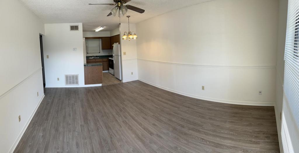 Building Photo - 6405 Cooper Lane