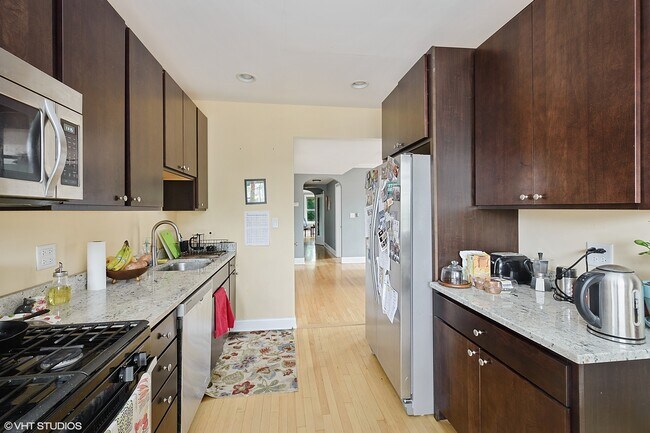 Foto del edificio - 3744 N Whipple St