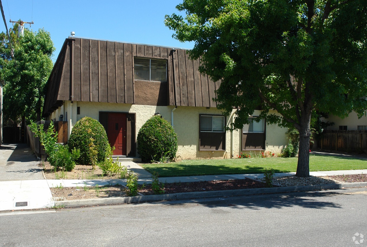 Building Photo - 1514 Brookvale Dr