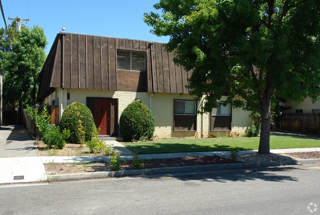 Foto del edificio - 1514 Brookvale Dr