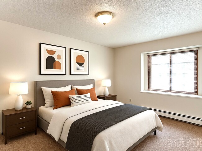 Building Photo - Briarwood Grand Apartments