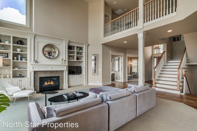 Building Photo - 5 br, 3.5 bath House - 2640 NW Birkendene St