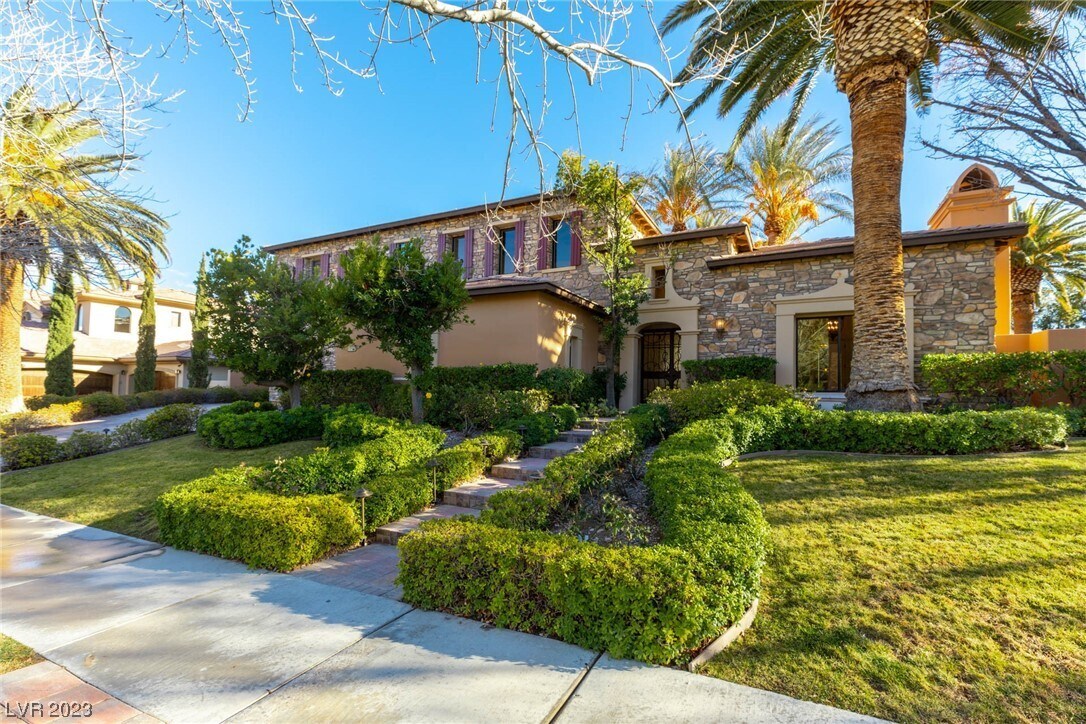 Primary Photo - 10117 Summit Canyon Dr