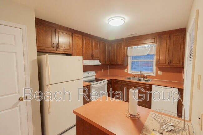 Foto del edificio - 1335 Melanie Ln