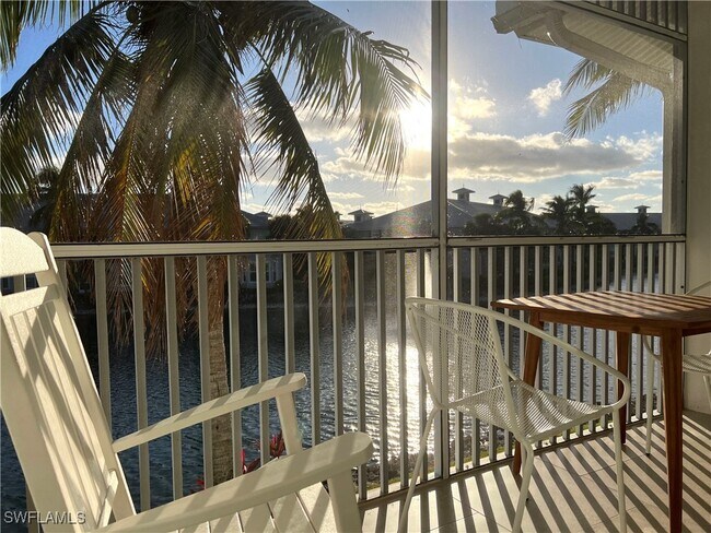 Foto del edificio - 7880 Mahogany Run Ln