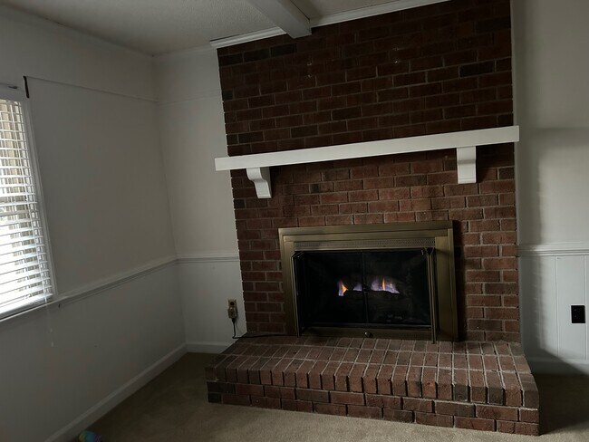 Foto del edificio - 3101 Amherst Rd