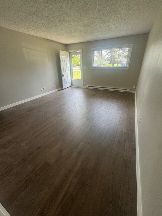 Foto del edificio - 4837 Greenfield Dr