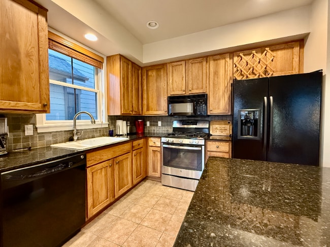 Building Photo - 6008 St Moritz Dr