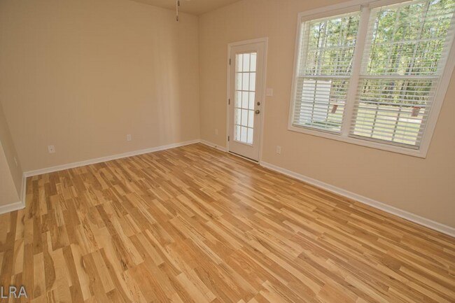 Building Photo - 103 Beacon Woods Dr