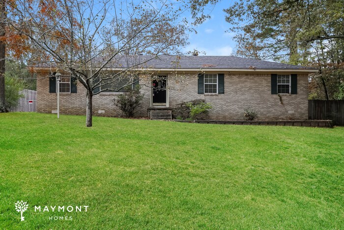 Primary Photo - Fantastic 3 Bedroom, 2 Bath