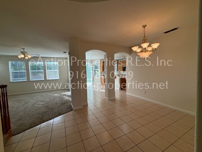 Building Photo - Action Properties East Roseville -Stonerid...
