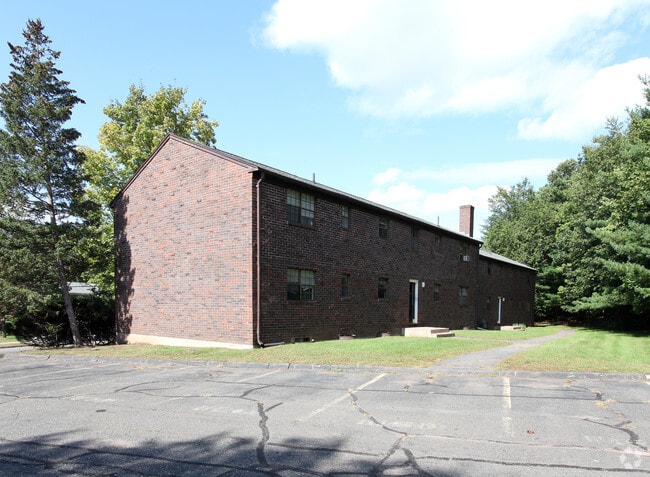 Building Photo - Huntington Commons