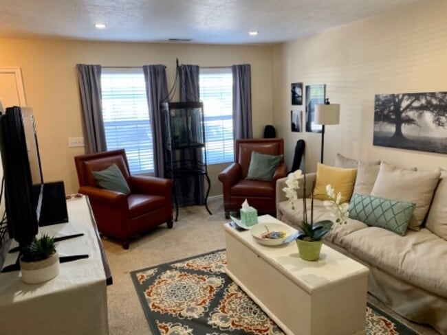 Photo - 1784 Kiera Ct Townhome