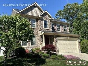 Building Photo - 402 St Martins Choice Ln
