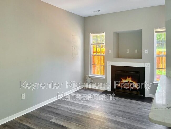 Foto del edificio - 9207 Stone Meadow Dr