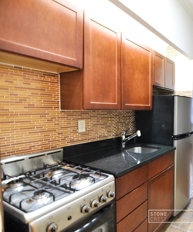 Building Photo - 302 West 92nd Street
