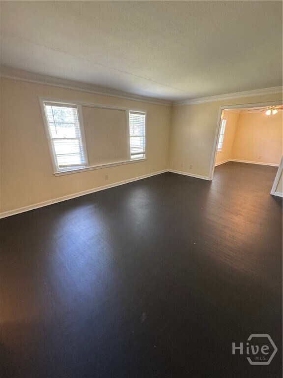 Foto del edificio - 2223 Mason Dr