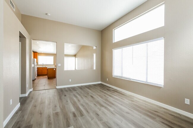 Building Photo - 1608 Splinter Rock Way