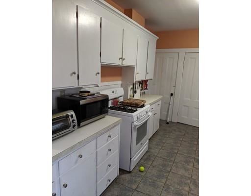 Primary Photo - 18 Sargent St