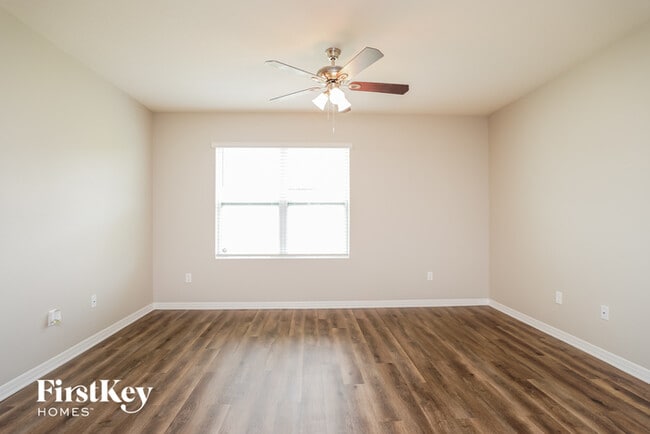 Building Photo - 1386 Fox Squirrel Dr