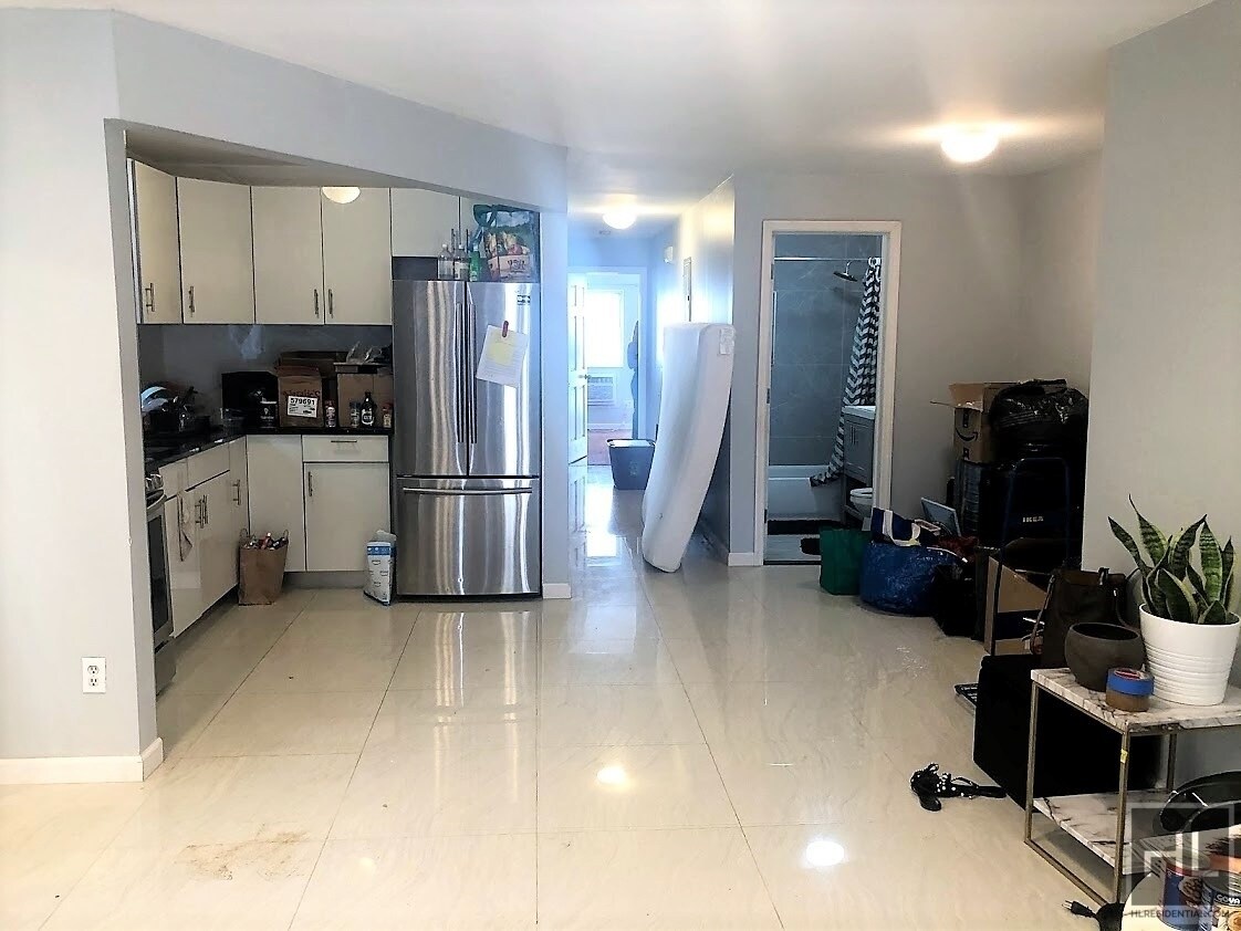 571 Putnam Ave Unit 1, Brooklyn, NY 11221 Room for Rent in Brooklyn