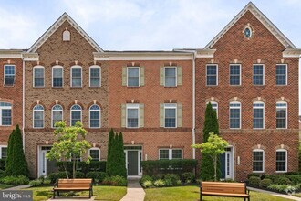 Building Photo - 13697 Neil Armstrong Ave