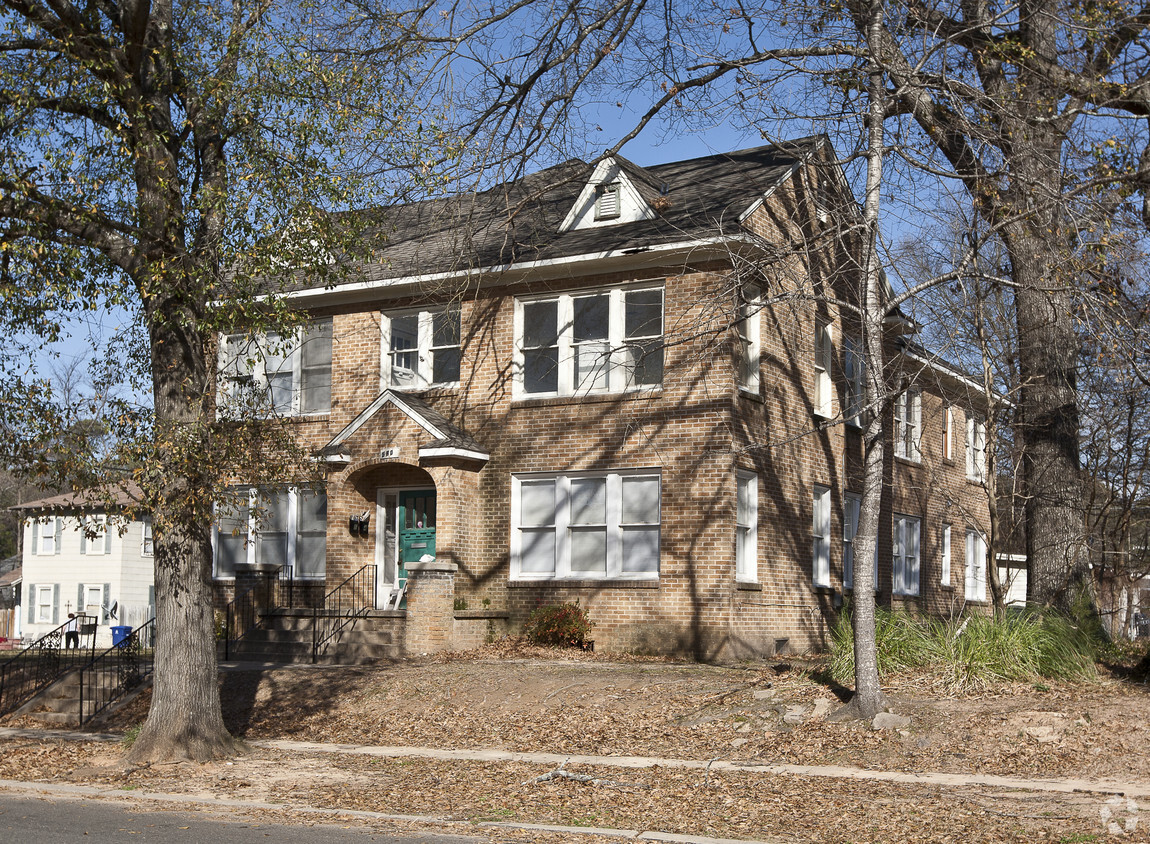 Foto principal - 560 Kirby St