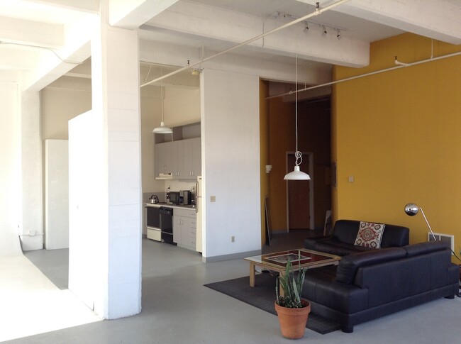 View looking west - 1314 NW Irving St