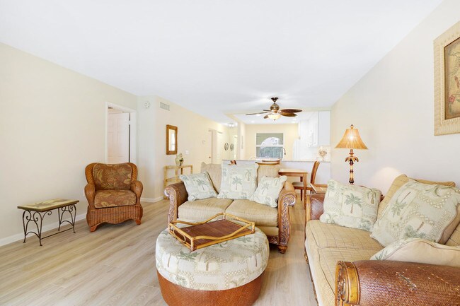 Building Photo - 717 S Us Highway 1  208 Jupiter FL 33477