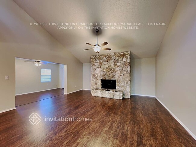 Foto del edificio - 851 Woodgate Trail