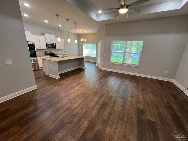 Foto del edificio - 5779 Dunbar Cir