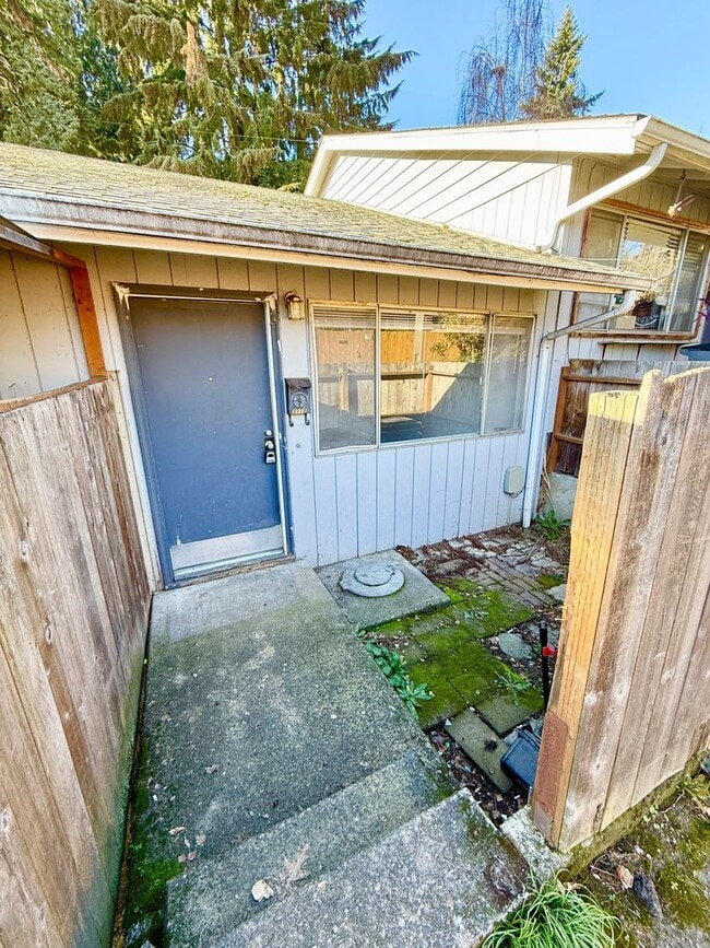 2BR/1BA Fourplex Near Clark College - 2BR/1BA Fourplex Near Clark College Townhome