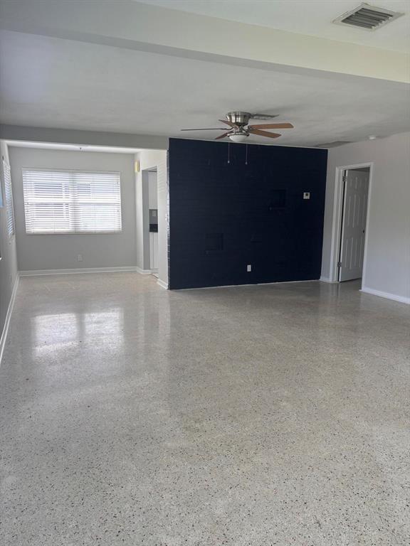 Foto del edificio - 1618 NE 25th St